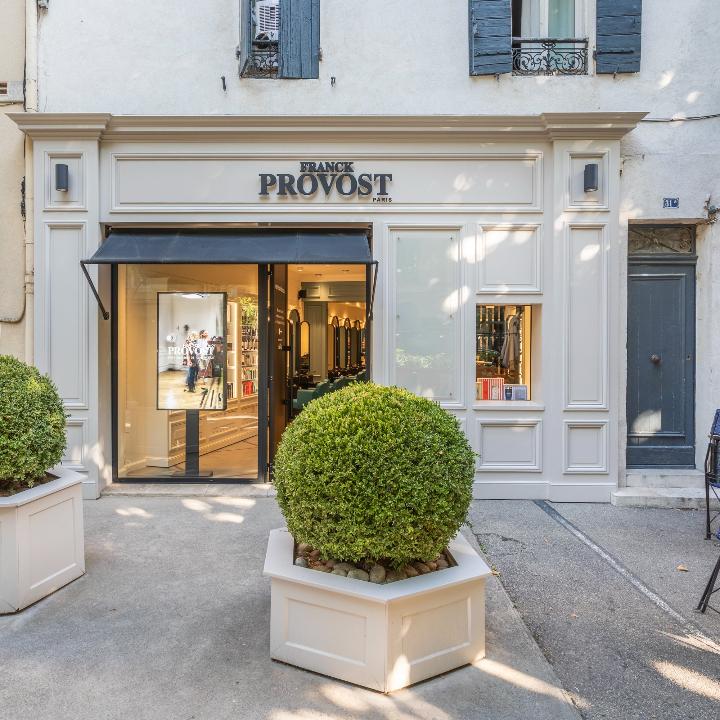 VITRINE