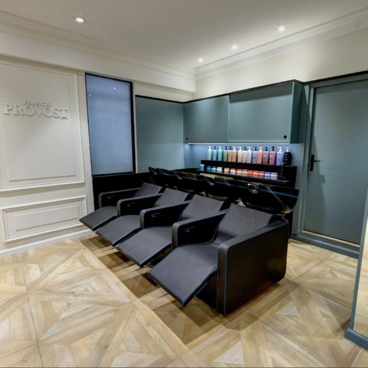 Photo espace détente bac Salon Franck Provost Saint Barnabé - 13012 Marseille