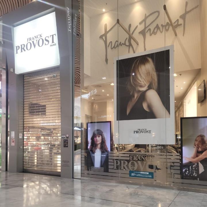 Vitrine Salon