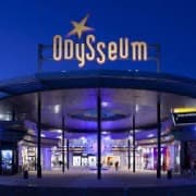 Odysseum Montpellier est l’un des plus grands pôles shopping et loisirs du sud de la France. Avec son architecture moderne à ciel ouvert, il réunit plus de 100 boutiques, de nombreux restaurants et de multiples activités de loisirs dans un cadre convivial